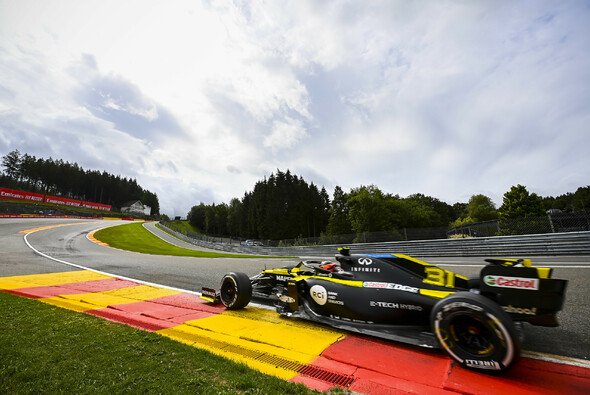 Esteban Ocon lag in Spa wieder etwas zurück, trotz neuem Motor - Foto: LAT Images