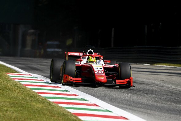 Mick Schumacher gewinnt in Monza zum ersten Mal ein Hauptrennen in der Formel 2 - Foto: LAT Images
