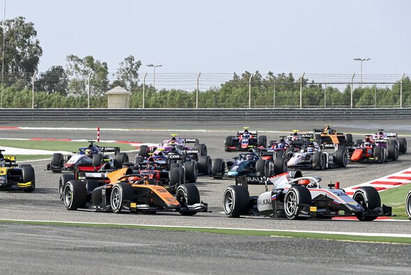 2021 werden die Formel 2 und die Formel 3 jeweils drei Rennen pro Wochenende austragen - Foto: LAT Images