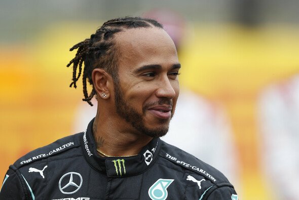 Hamilton gibt zu: Er hat sich verändert - aber zu einem besseren Fahrer - Foto: LAT Images