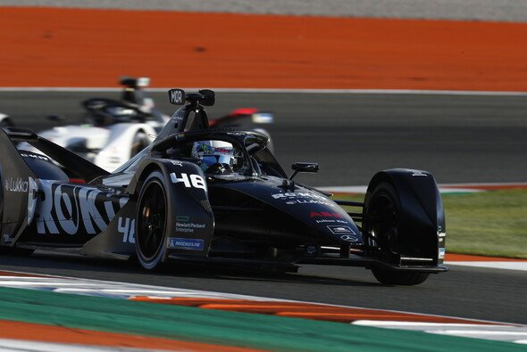 Formel-E-Vizeweltmeister Edoardo Mortara fährt Bestzeit in Valencia - Foto: LAT Images