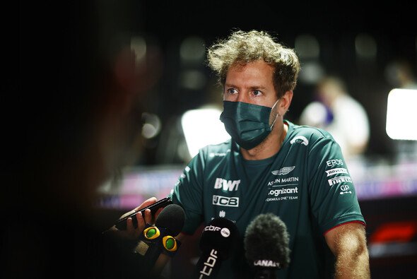 Sebastian Vettel bemühte sich in Saudi-Arabien am Donnerstag um Positives - Foto: LAT Images