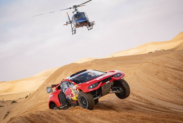 Loeb gewinnt Etappe 7 in Saudi Arabien - Foto: Red Bull