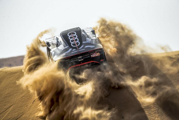 Audi setzte zum ersten Mal bei der Dakar ein Werksteam ein - Foto: Red Bull