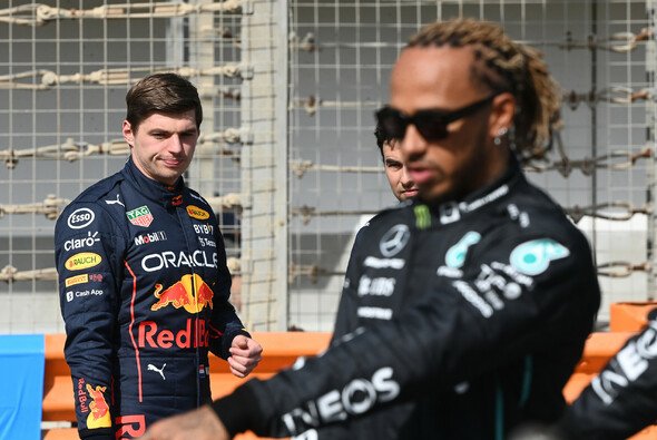 Milde Strafe gegen Red Bull? Lewis Hamilton befürchtet das Ende des Budget Caps - Foto: LAT Images