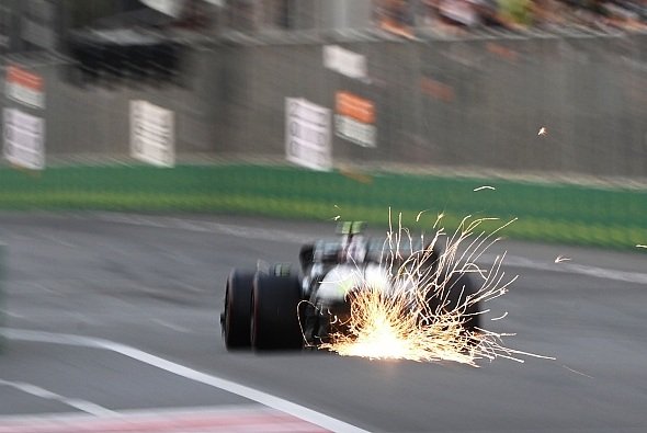 Hat ein Team beim Unterboden geschummelt? Die Technische Direktive der FIA legt das nahe - Foto: LAT Images