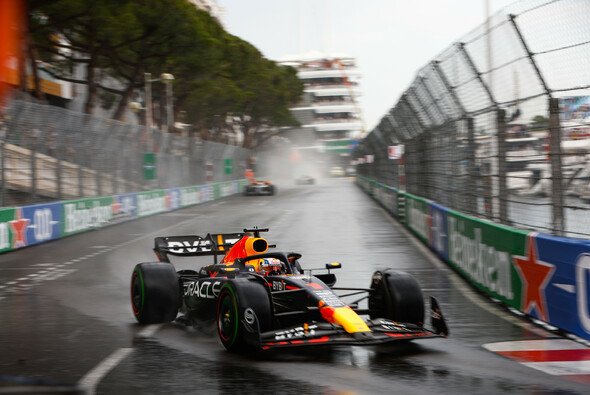 Regen-Action heute bei der Formel 1 in Monaco - Foto: LAT Images