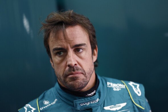 Fernando Alonso empfiehlt der Formel 1 die dringende Rückkehr zum Einzelzeitfahren im Single-Lap-Qualifying - Foto: LAT Images