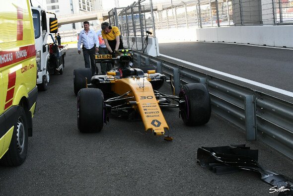 Jolyon Palmers Renault nach dem Crash in Sochi - Foto: Sutton