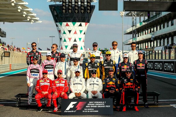 Fahrer Ranking Alle Formel 1 Fahrer 17 In Der Einzelkritik Formel 1 Bilderserie Fahrer Ranking Alle Formel 1 Fahrer 17 In Der Einzelkritik Formel 1 Bilderserie