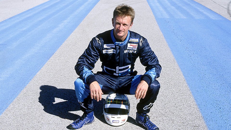 Allan durfte für Renault den neuen GP2-Boliden testen.