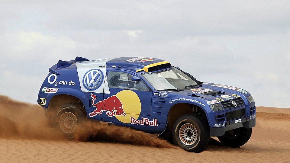 VW begann die Dakar 2005 mit einem Etappensieg., Foto: VW Motorsport