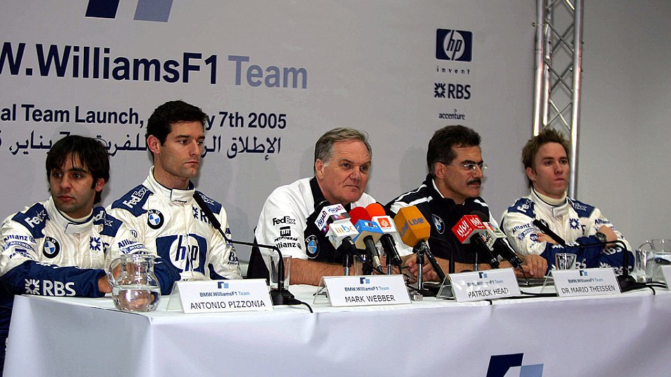 Die Weiß-Blauen begannen die Saison 2005 in Bahrain., Foto: Sutton