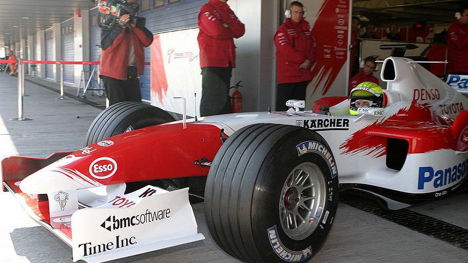 Ralf Schumacher erlebte ein gutes Roll-Out des TF105., Foto: xpb.cc