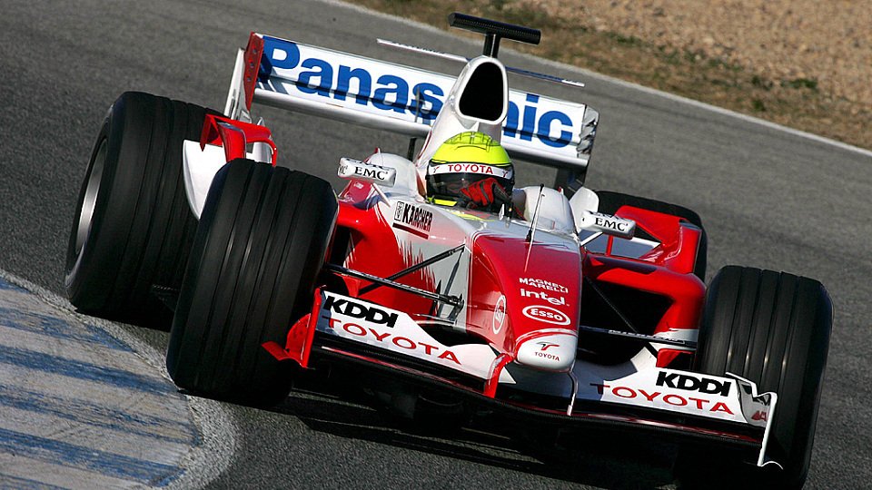 Ralf Schumacher im neuen TF105., Foto: Toyota