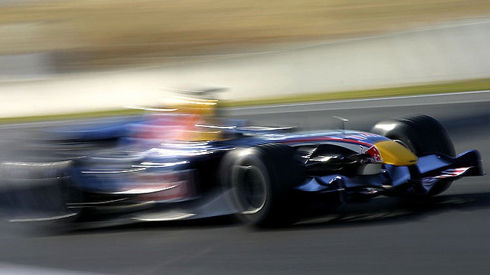 Mit Top-Speed rasen wir auf den Saisonstart zu., Foto: photosF1.com