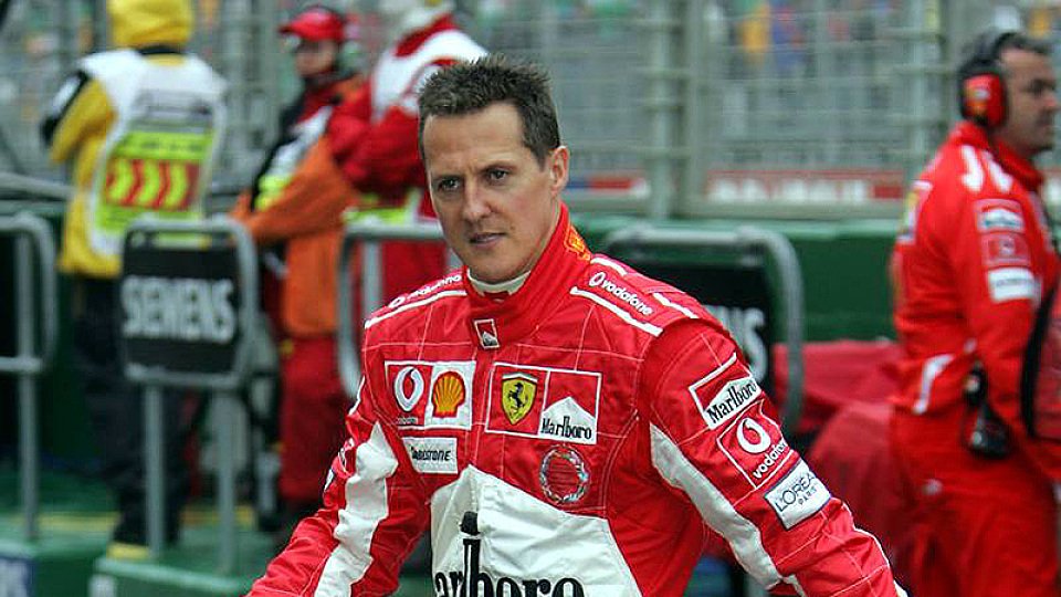 Michael Schumacher kehrte mit dem Regen auf Rang 1 zurück., Foto: xpb.cc