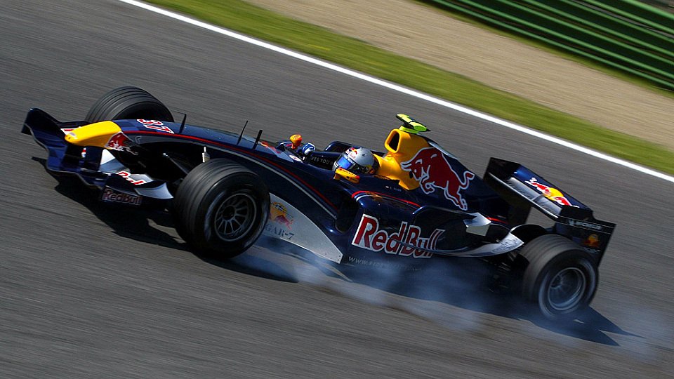 Red Bull fährt nur noch bis Ende 2005 mit Cosworth Motoren., Foto: Sutton