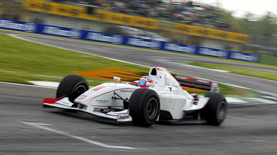 Nico Rosberg fuhr seinen ersten Podestplrang ein., Foto: Sutton