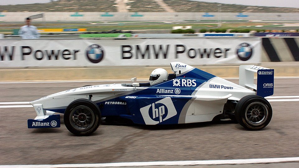 In Valencia nahm auch schon Nick Heidfeld im FB02 Platz., Foto: BMW