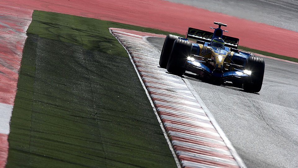 Der Spanien GP bezog seine Spannung nicht aus Überholmanövern., Foto: Renault