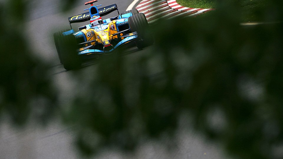 Fernando Alonso hlte die erste Nicht-McLaren-Bestzeit des Wochenendes., Foto: Sutton