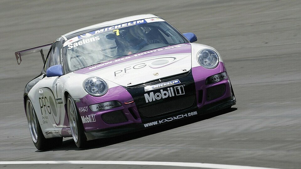 David Saelens steht auch beim 2. Rennen auf der Pole., Foto: Porsche