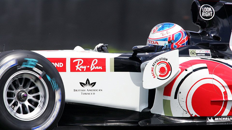 Jenson Button war von seinem 3. Platz überrascht., Foto: Sutton