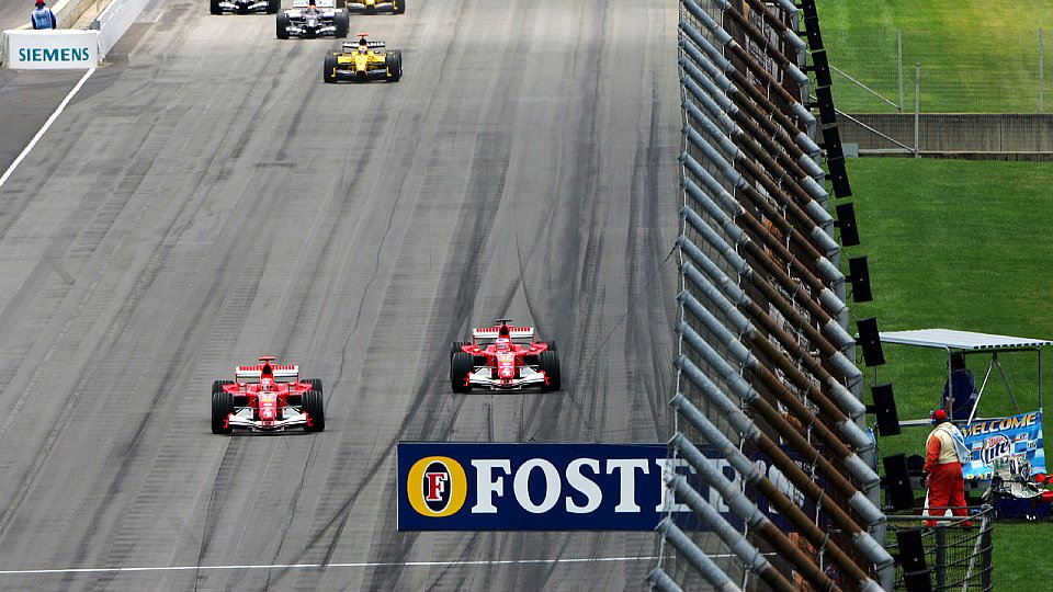 Der USA GP 2005 ging mit nur sechs Autos als Skandalrennen in die Geschichte ein, Foto: Sutton
