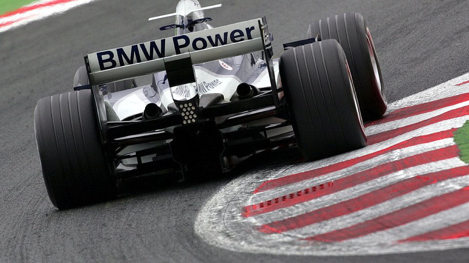 Noch schlägt BMW Power im Heck des Williams., Foto: Sutton