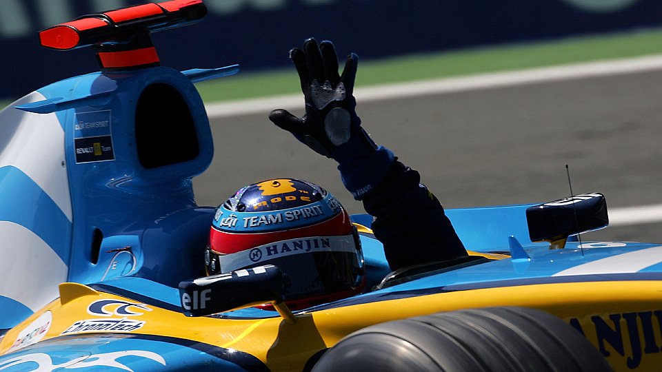 Muss Alonso am Sonntag freihändig fahren?, Foto: Sutton