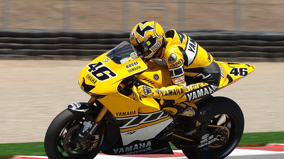 Valentino in der Retro-Lackierung., Foto: Gauloises Racing Valentino in der Retro-Lackierung., Foto: Gauloises Racing