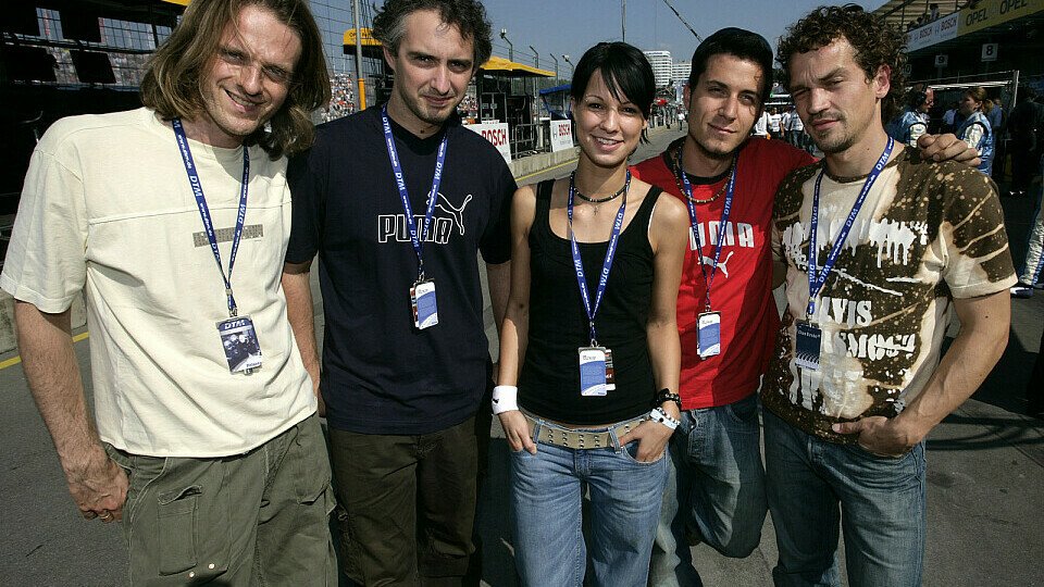 Christina Stürmer und ihre Band sind Fans der DTM, Foto: ITR