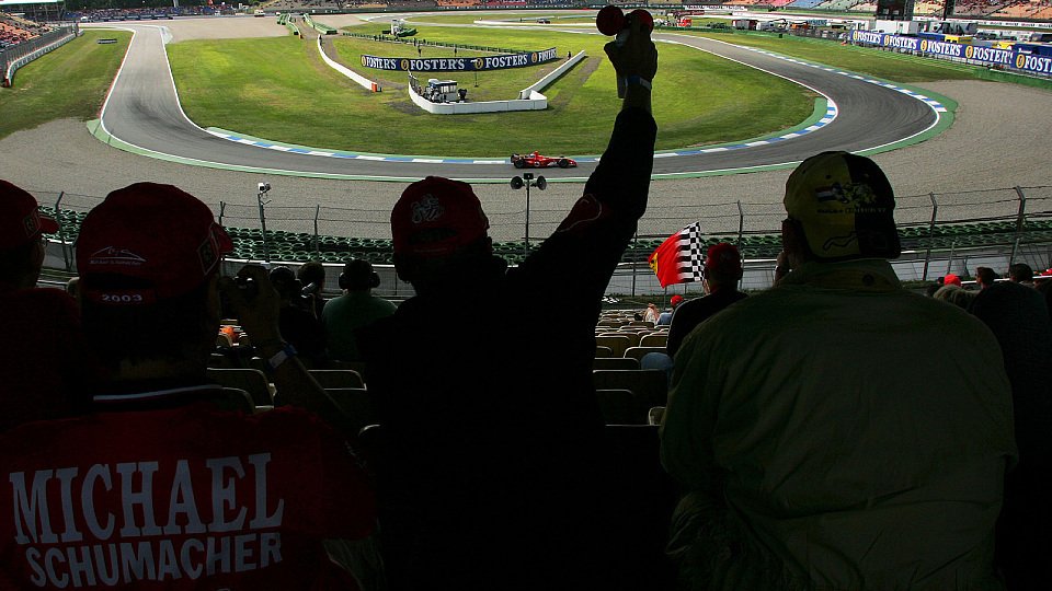 Die Schumacher-Fans mussten sich in Bescheidenheit üben., Foto: Sutton