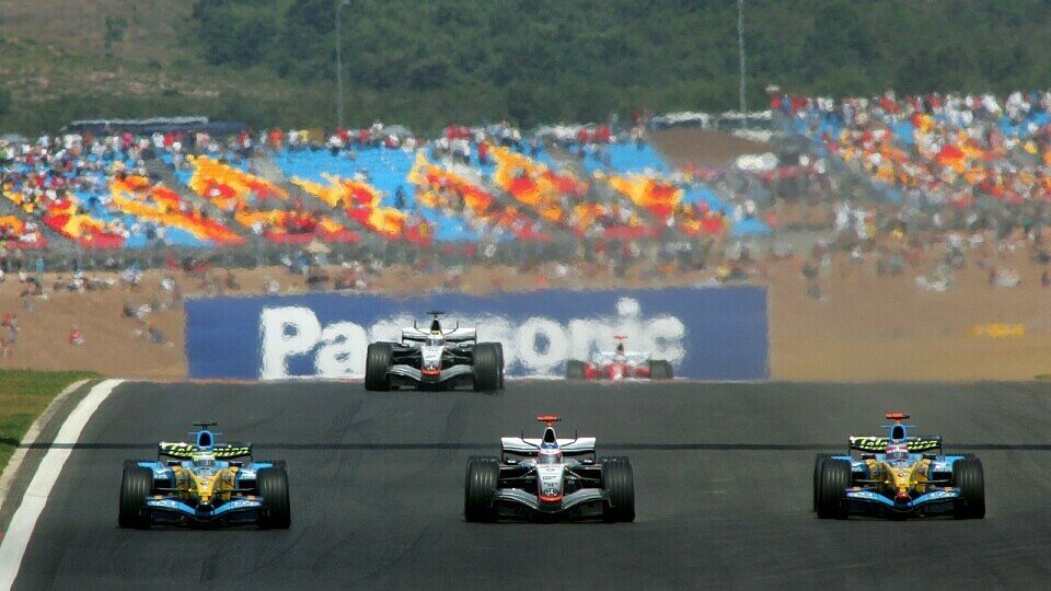 Es kann nur einen geben: Räikkönen oder Alonso., Foto: Sutton