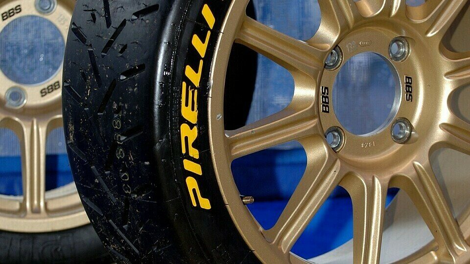 Pirelli stellt den Einheitsreifen der WRC., Foto: Sutton