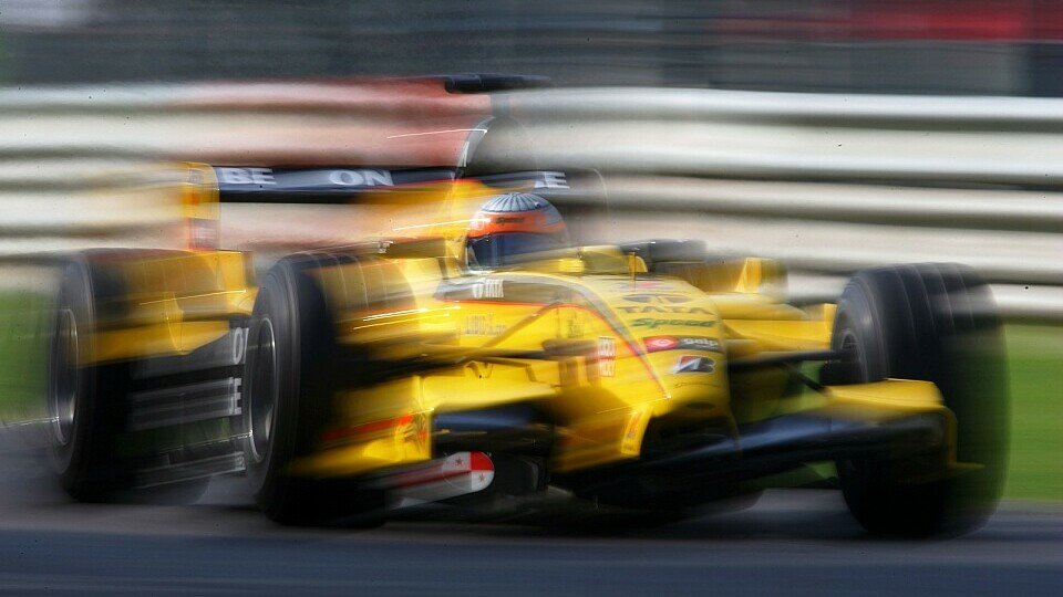 Narains Rennen war schon in der ersten Schikane gelaufen., Foto: Sutton