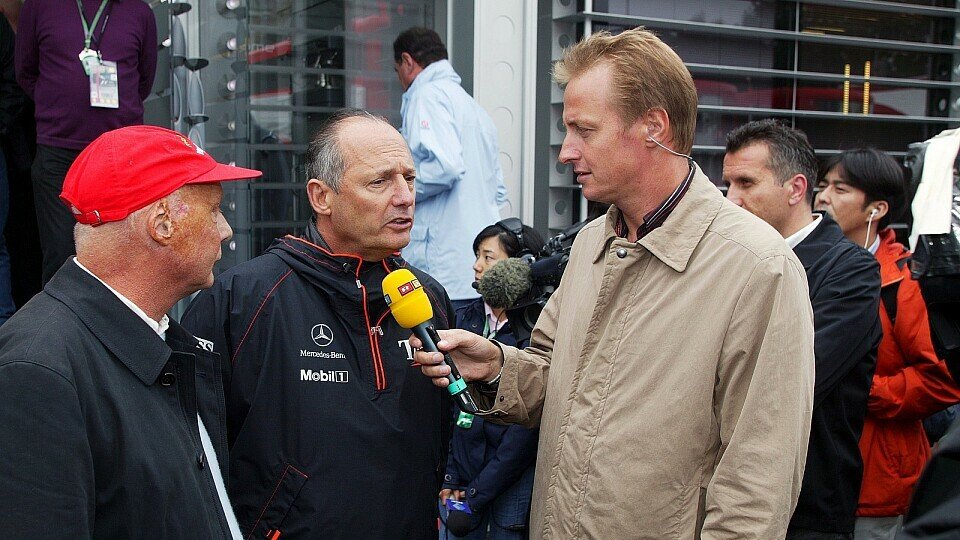 Ron, deine Fahrer sind keine Puppen - Niki Lauda kann Dennis nicht verstehen., Foto: Sutton