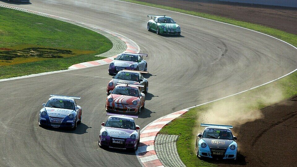 Im Porsche Supercup ging es 2005 heiß her., Foto: Sutton