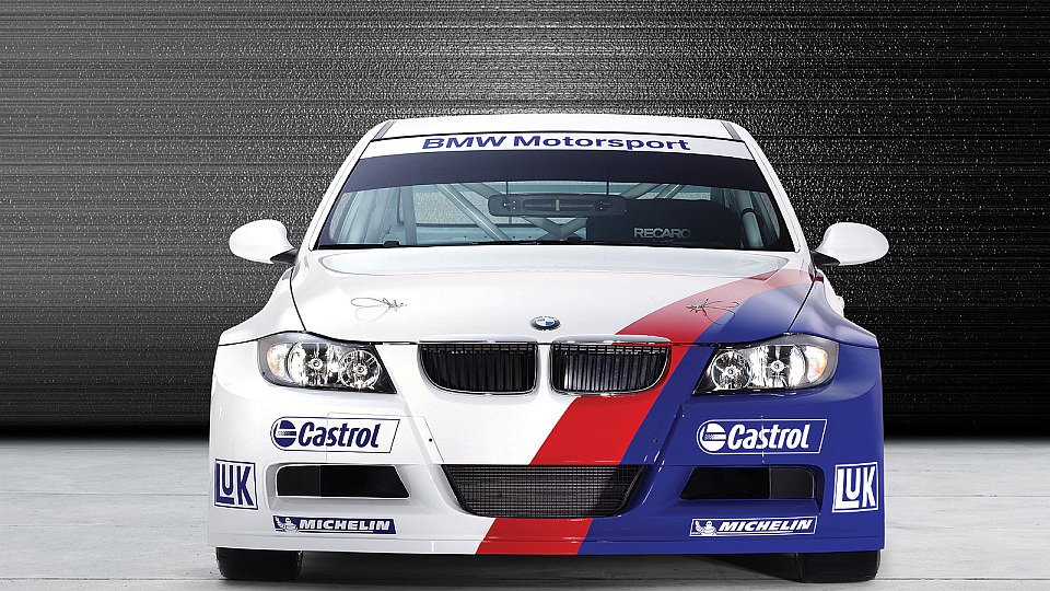 Die BMW-Farben Weiß, Blau und Rot., Foto: BMW