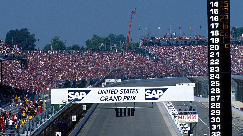 Der Indianapolis Motor Speedway ist schnell und langsam, Foto: Sutton