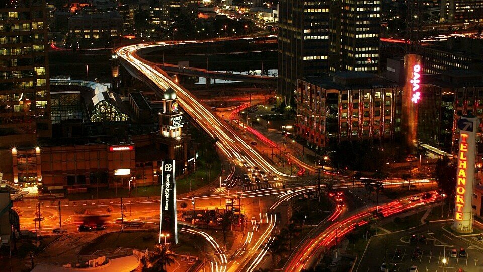 Sao Paulo lebt - erst recht bei Nacht., Foto: Sutton
