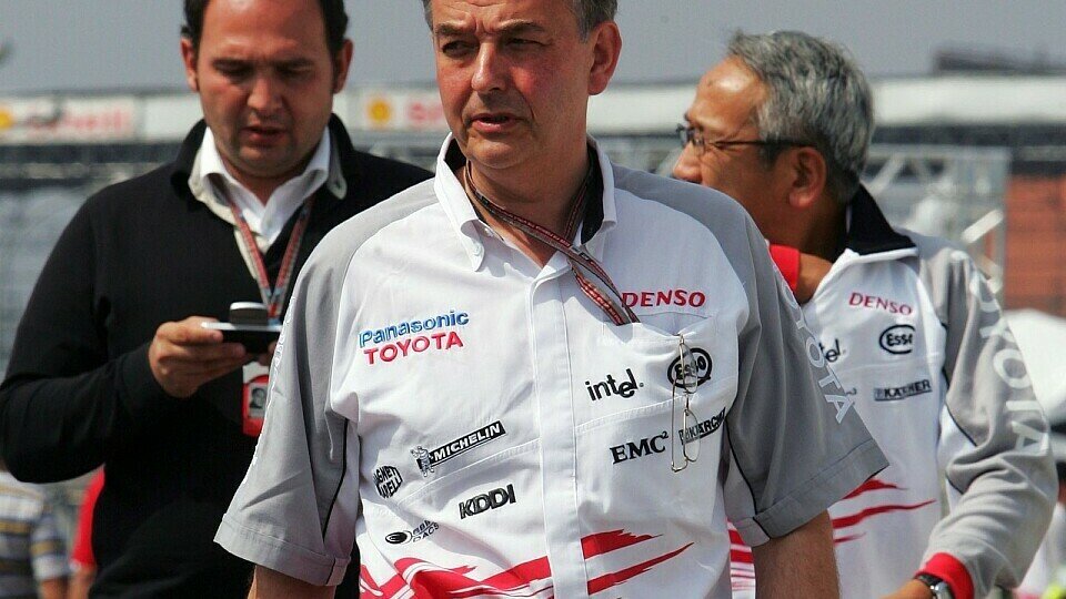 John Howett möchte Ferrari übertrumpfen., Foto: Sutton