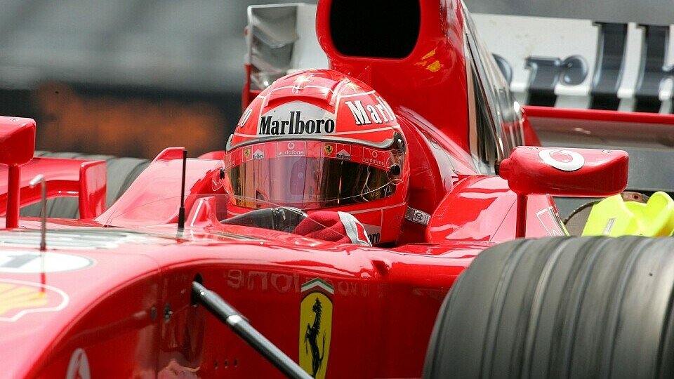 Michael Schumacher war nicht zufrieden., Foto: Sutton