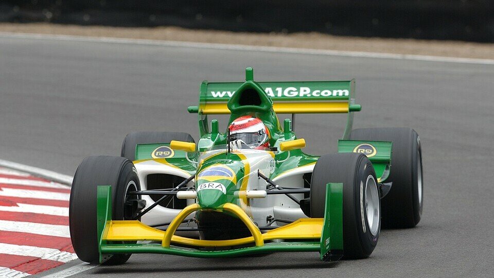 Nelson Piquet sicherte sich den ersten Sieg in der A1GP., Foto: Sutton Nelson Piquet sicherte sich den ersten Sieg in der A1GP., Foto: Sutton