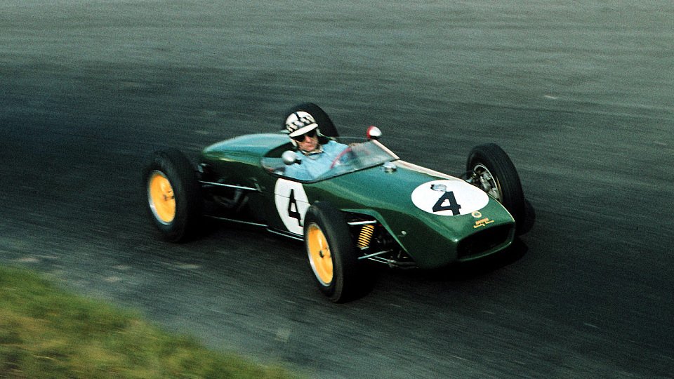 Lotus fuhr in der traditionellen Lackierung., Foto: Sutton