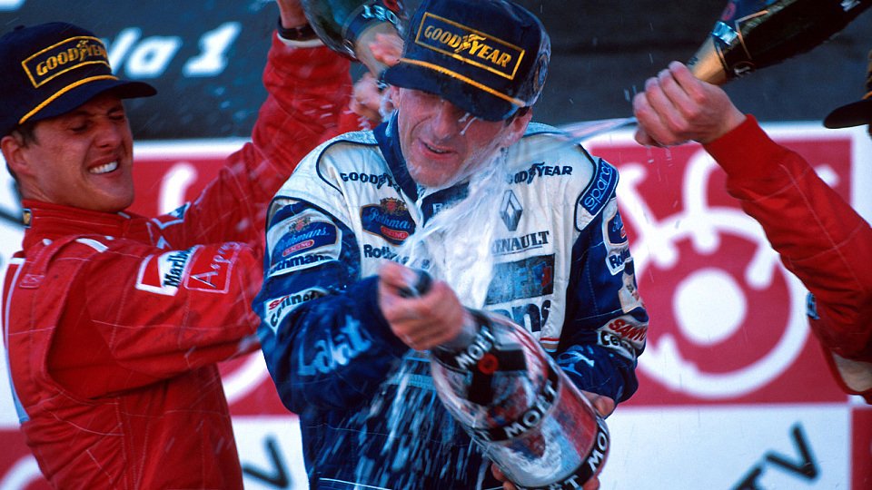 Damon Hill und Michael Schumacher lieferten sich spannende Zweikämpfe., Foto: Sutton