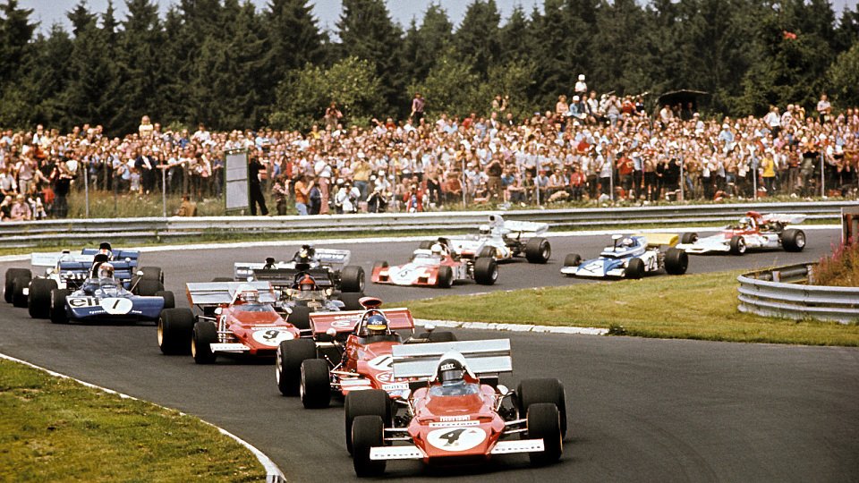 Startphase 1972 - Ickx voran: Eines von so vielen großen F1-Rennen auf der Nordschleife, Foto: Sutton