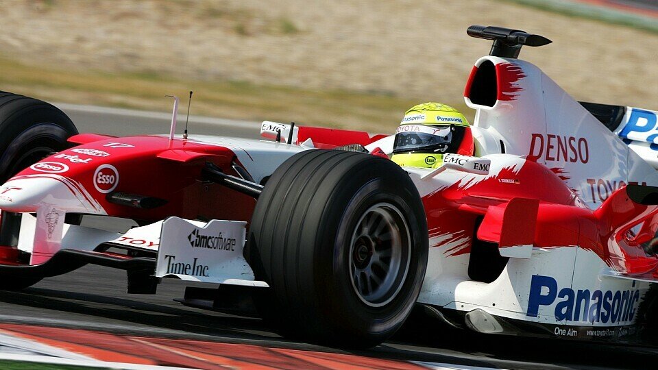 Ralf Schumacher kämpfte mit dem Grip., Foto: Sutton