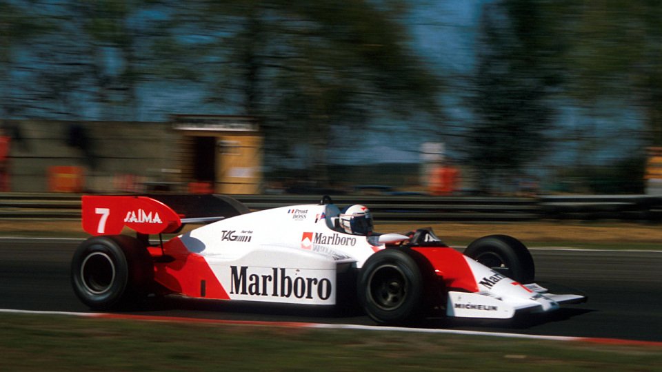 In den 80er-Jahren holte McLaren mit dem TAG-Porsche-Motor drei WM-Titel, doch eine Rückkehr des deutschen Herstellers ist derzeit kein Thema, Foto: Sutton